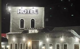 Hotel BR 153